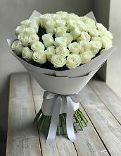 Букет 35 Белых роз в Лесной Кировской области