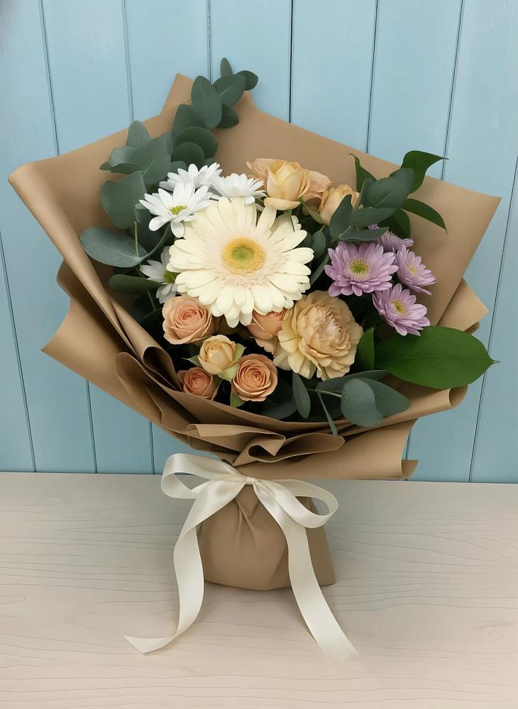 Букет цветов из: Герберы и Хризантемы в Лесной Кировской области
