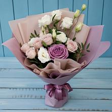 Букет цветов из:  Розы и Лизиантусы в Лесной Кировской области