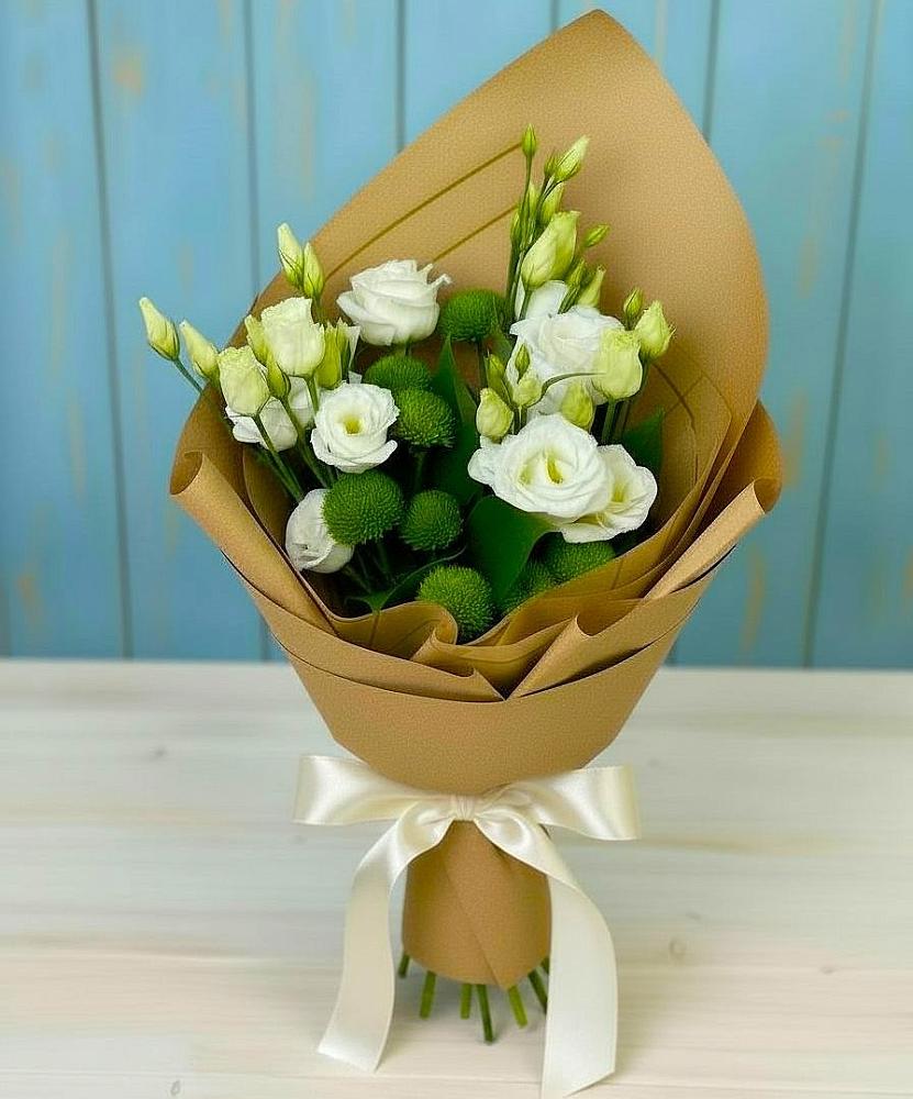 Букет цветов из: Хризантемы и Лизиантусы в Лесной Кировской области