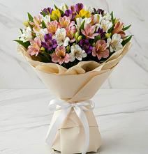 Букет цветов из:  Альстромерии в Лесной Кировской области