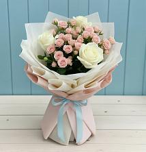 Букет цветов из:  Розы в Лесной Кировской области