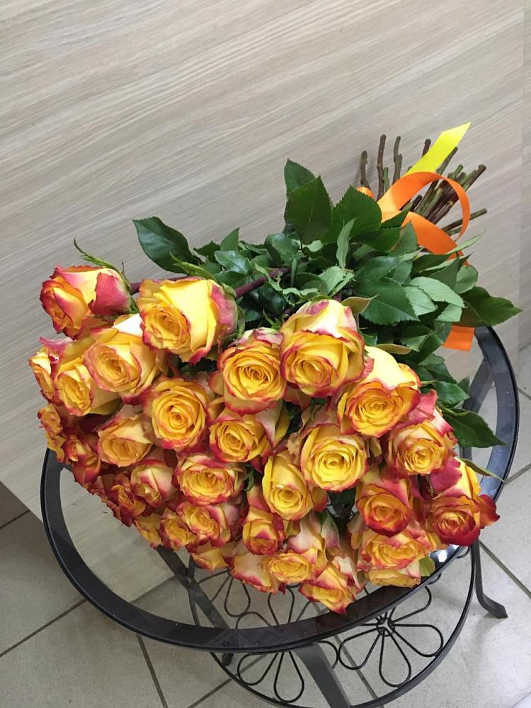 Букет Желтые розы в Лесной Кировской области