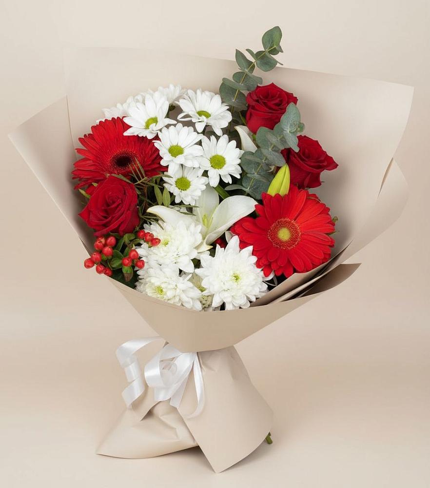 Букет цветов из: Розы, Хризантемы, Герберы и Лилии в Лесной Кировской области