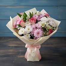 Букет цветов из:  Хризантемы, Альстромерии и Розы в Лесной Кировской области