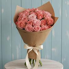Букет цветов из:  Розы в Лесной Кировской области