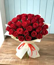 Букет 29 Красных роз в Лесной Кировской области