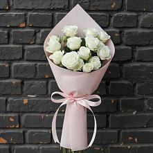 Букет цветов из:  Розы #REPLACE_PRED# Лесной Кировской области